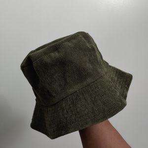 PLAIN REVERSIBLE BUCKET HAT